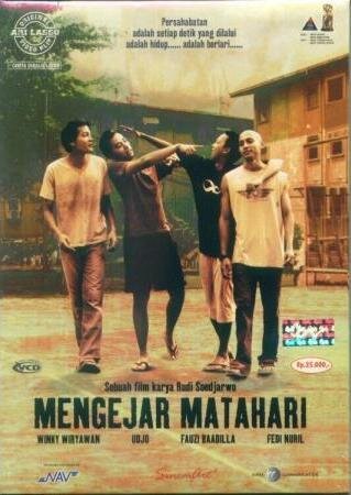 Mengejar matahari (2004)